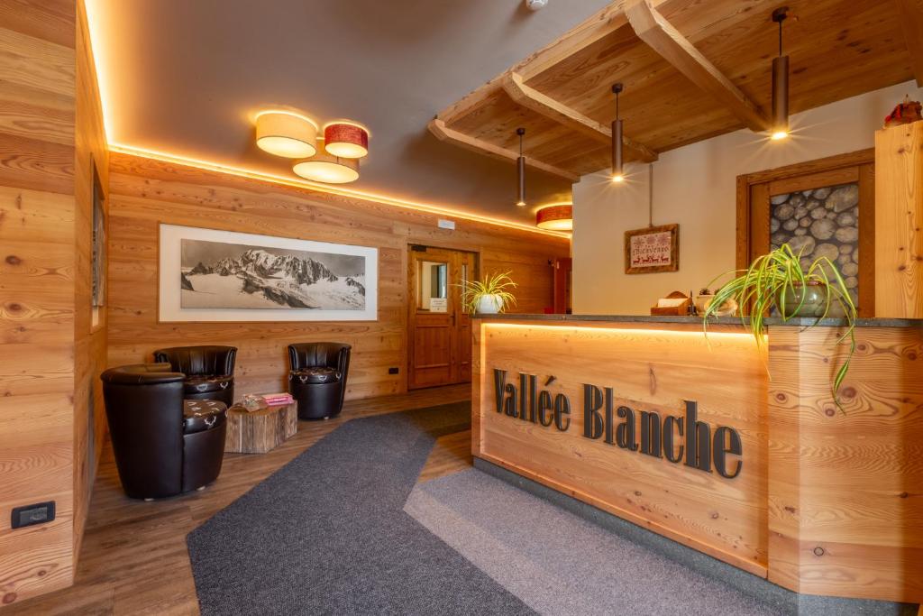 Hotel Vallée Blanche Courmayeur - 2