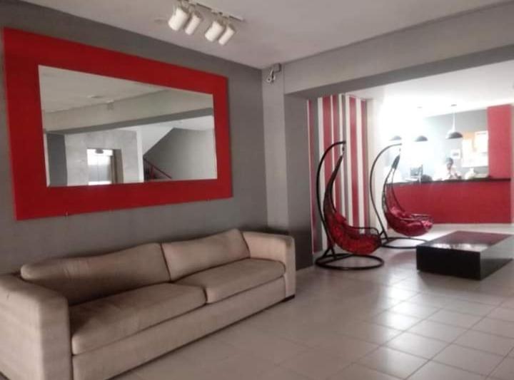 Hermoso y amplio departamento Tres Carabelas - 3