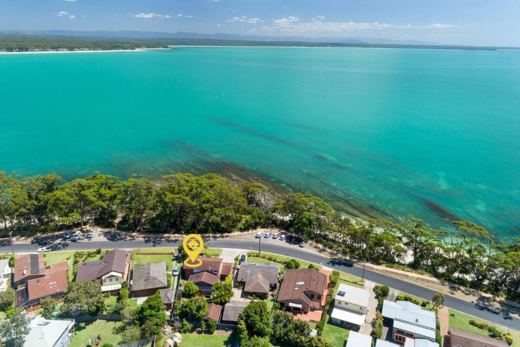 Arches by the Sea, Vincentia, Vincentia