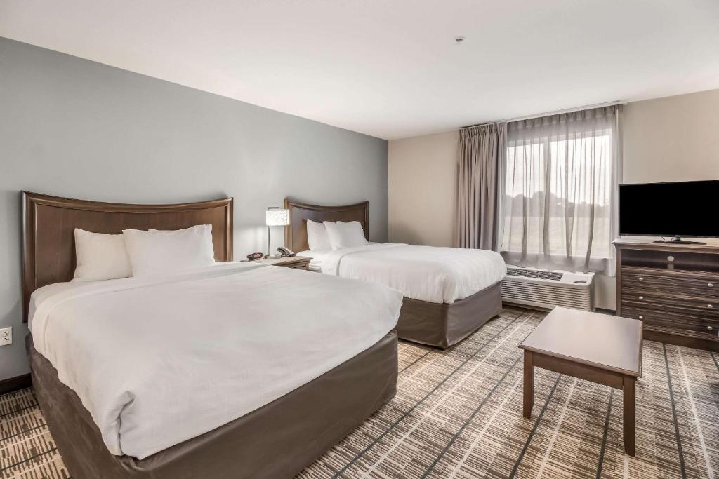 MainStay Suites at Discovery Park of America