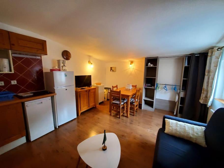 Appartement spacieux, bien situé - 3