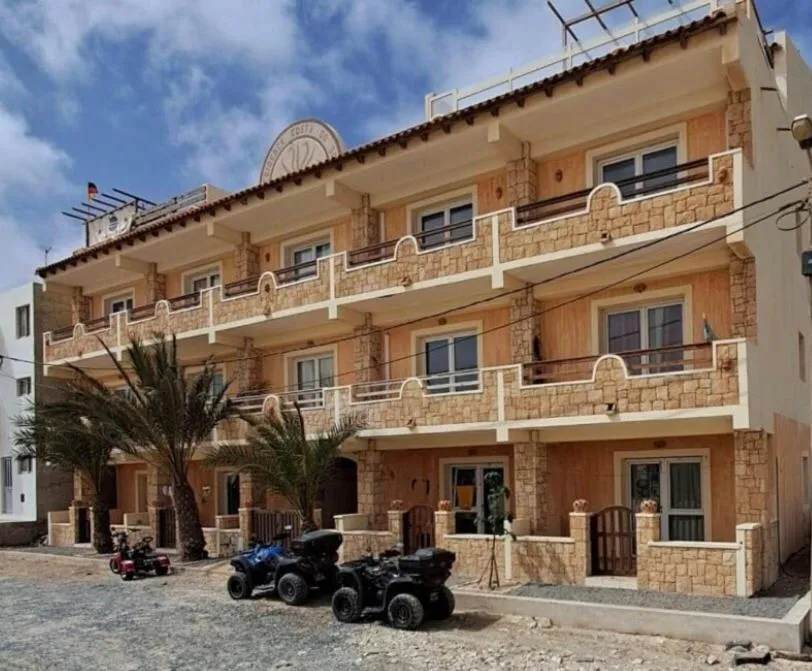 Attico Residence Costa do Sol，位于萨尔雷的酒店