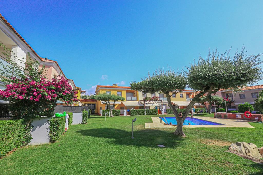 LITORAL COSTA DORADA - TARONGERS 31 Only families - 1