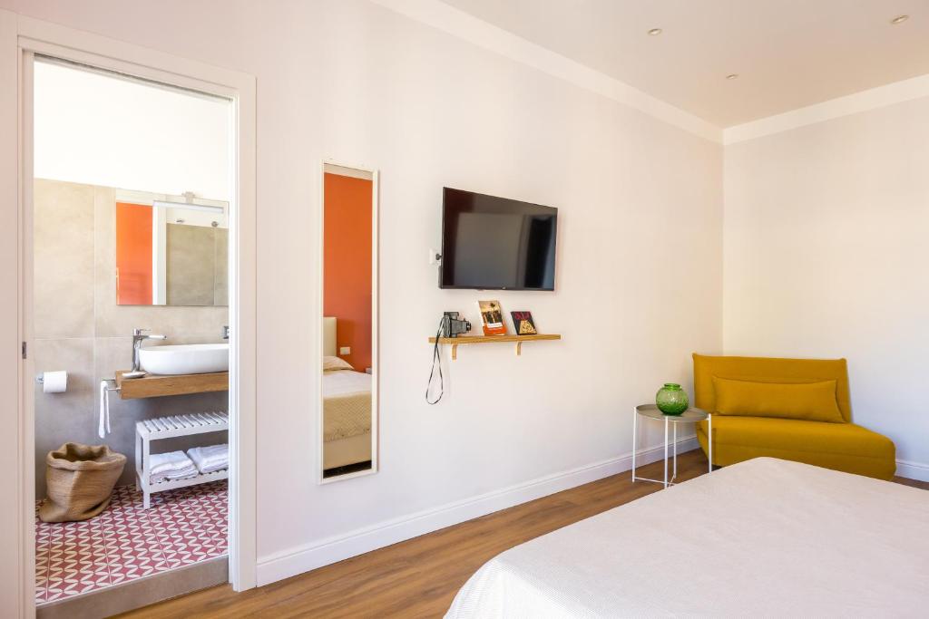 Napoli Bellavista Apartment - 4