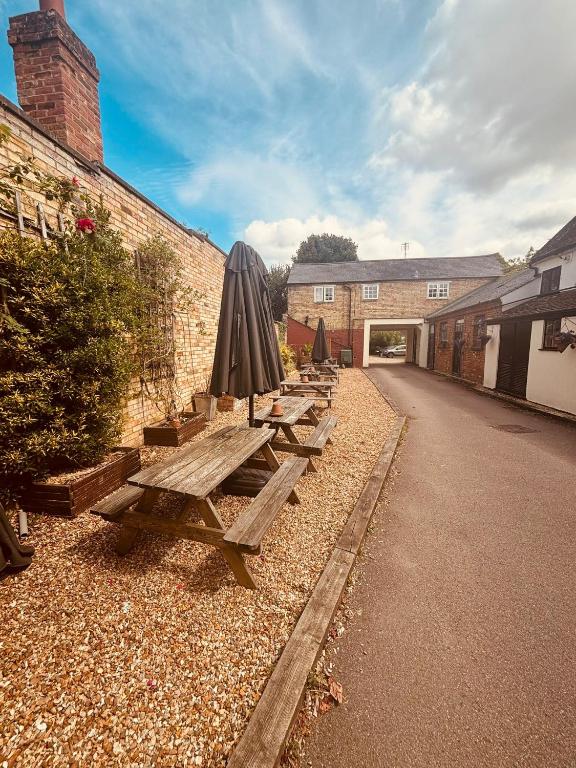 ロングス イン ホテル (Longs Inn Hotel)