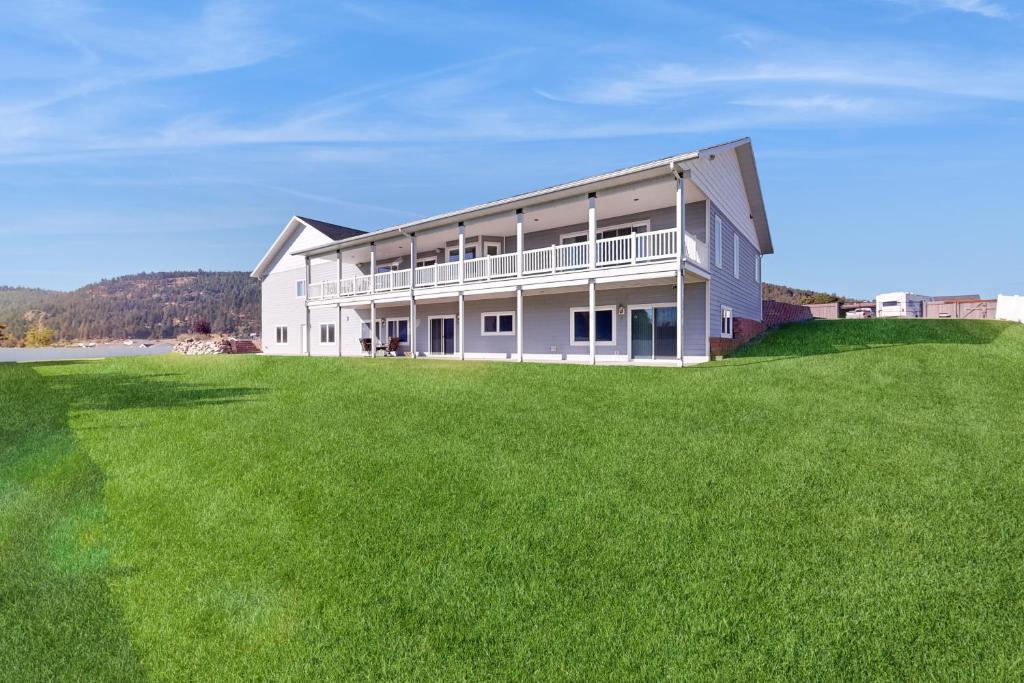 Sunnyside Retreat, Kalispell