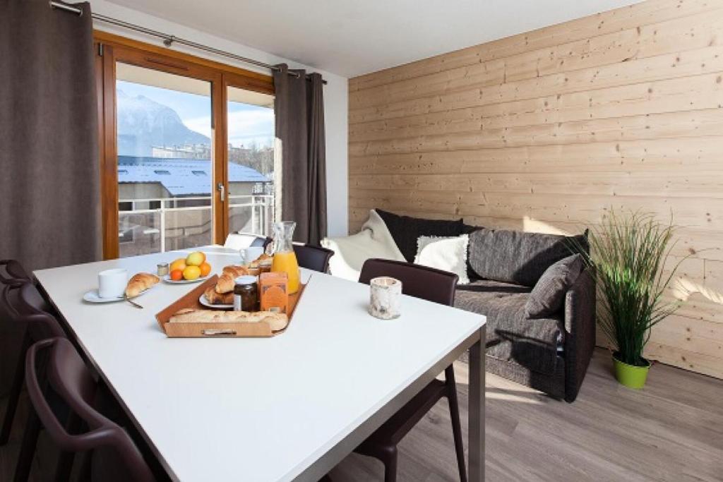 Résidence Signal Du Prorel - Studio rénové · Accès direct aux pistes · Vue panoramique et wifi gratuit MAE-0764, Briançon