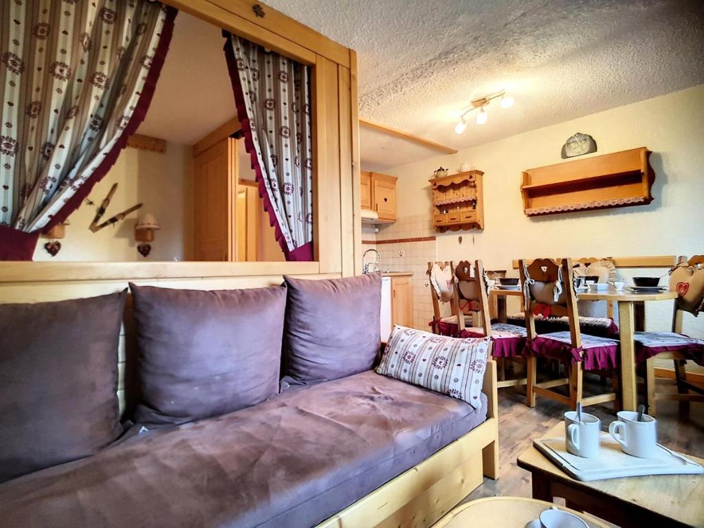 Résidence Boedette A - Appartement confortable · Départ et retour skis aux pieds · Balcon MAE-1004, Les Menuires