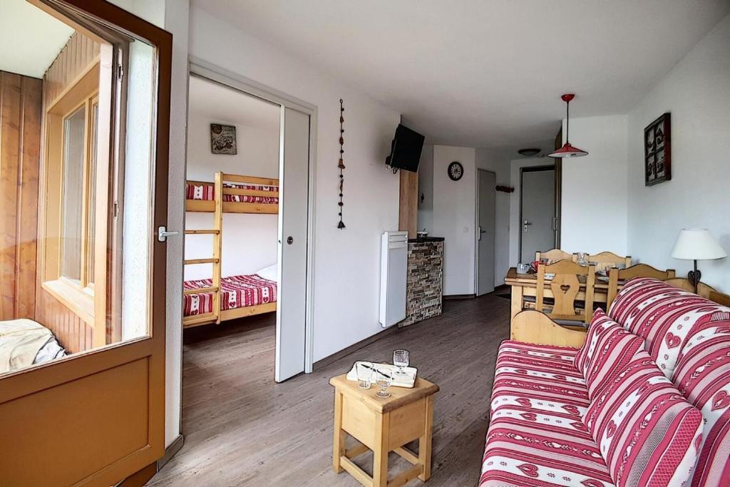 Résidence Necou - Appartement moderne et lumineux · Proche des pistes · Balcon MAE-1414, Les Menuires