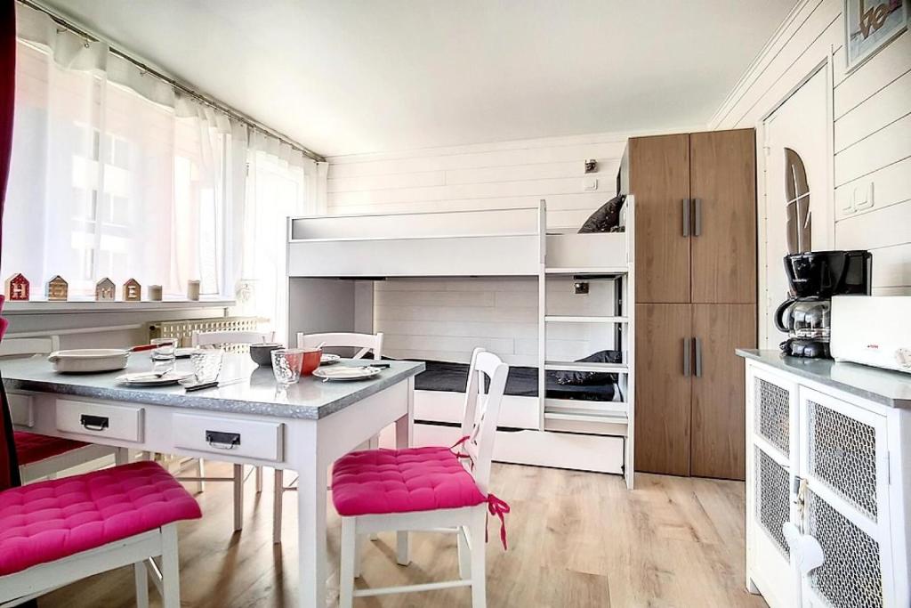 Résidence Les Lauzes - Appartement rénové · Départ et retour ski aux pieds · MAE-1444 - 1