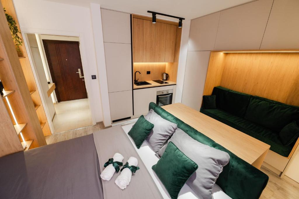 Studio Compact, Doboj