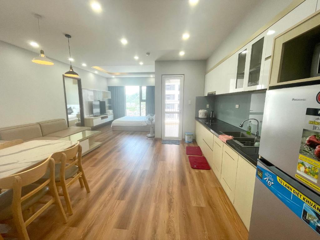 The Gold Beach Nha Trang Holtel & Apartment