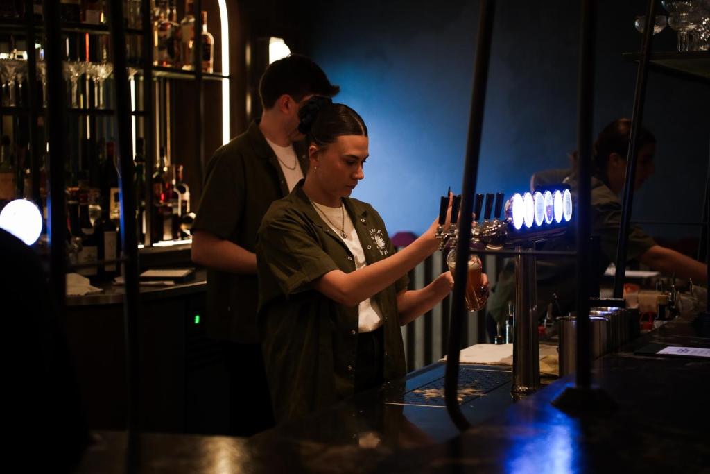 Bar/lounge