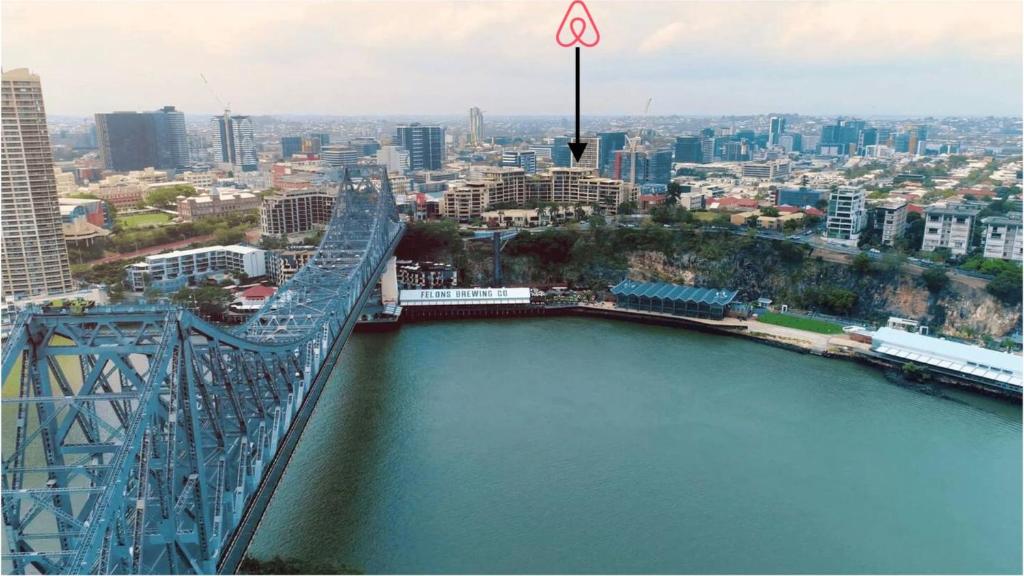 Top Location in Fortitude Valley Stay,Rooftop Gym, Spa & Sauna, Brisbane