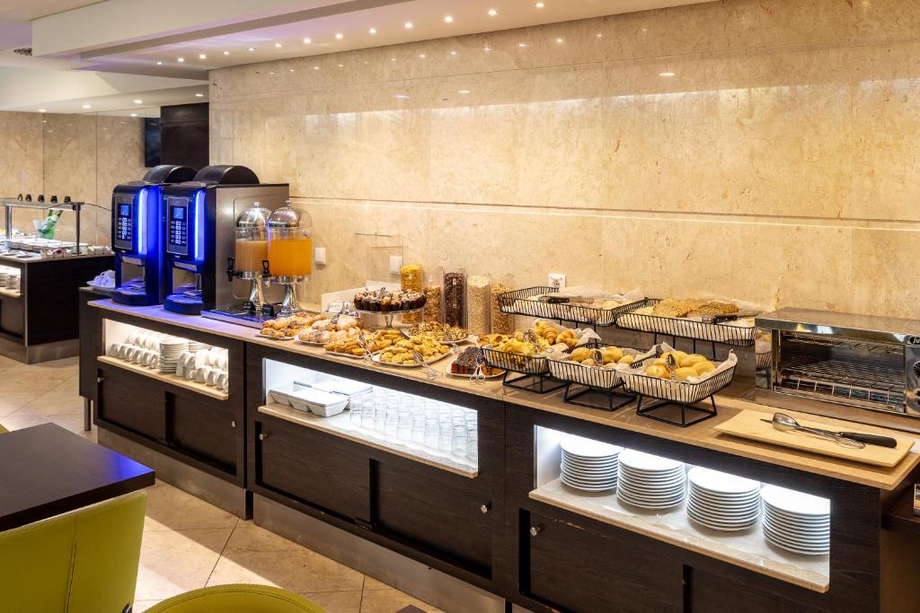 アメリカ ダイアモンズ ホテル (America Diamonds Hotel) お料理のイメージ