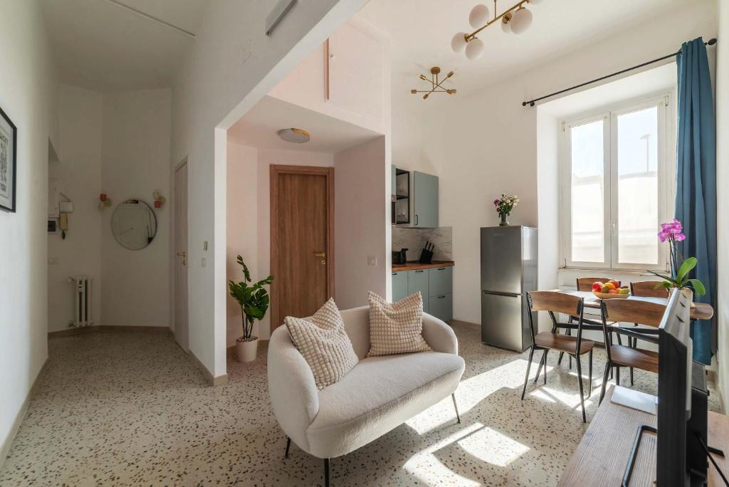 Kaizen The Barista 3BR Apartment With Coffee Station - 5