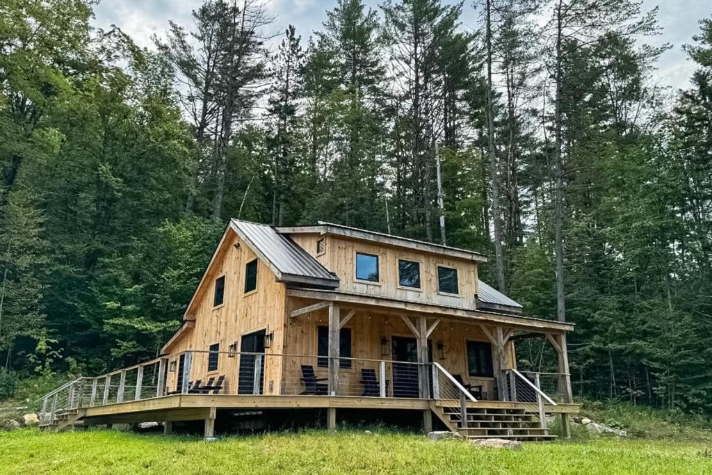 The Hollow, Plymouth