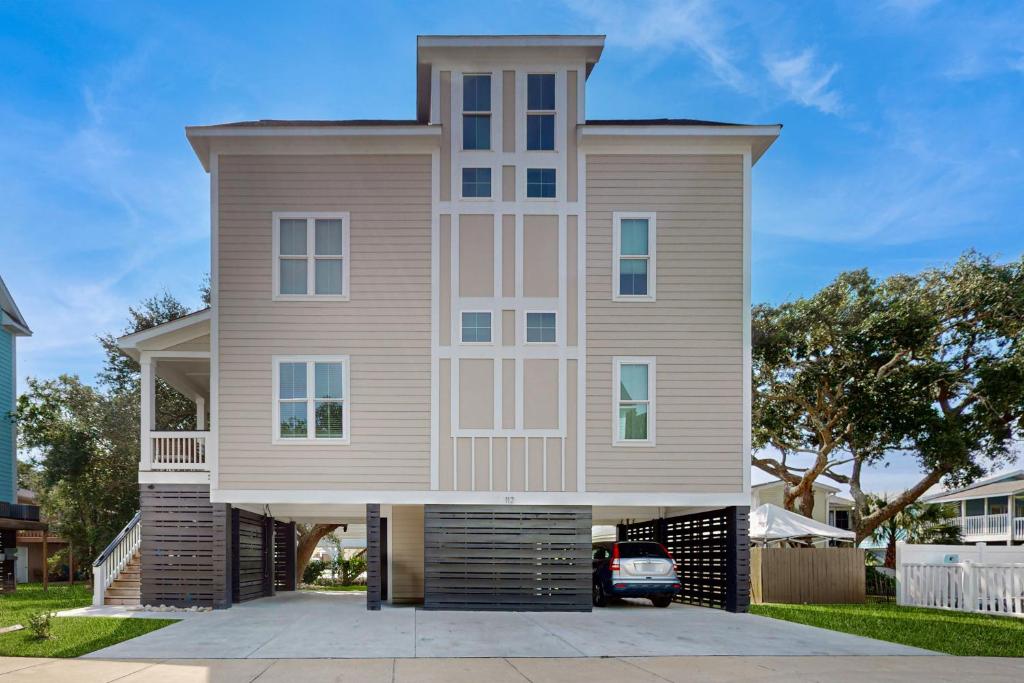 Tuscan Son, Myrtle Beach