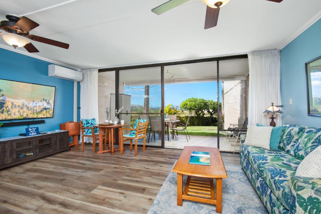 Kihei Ali'i Kai Condo with King Bed, 55'' Smart TV, Free Parking!, Kihei