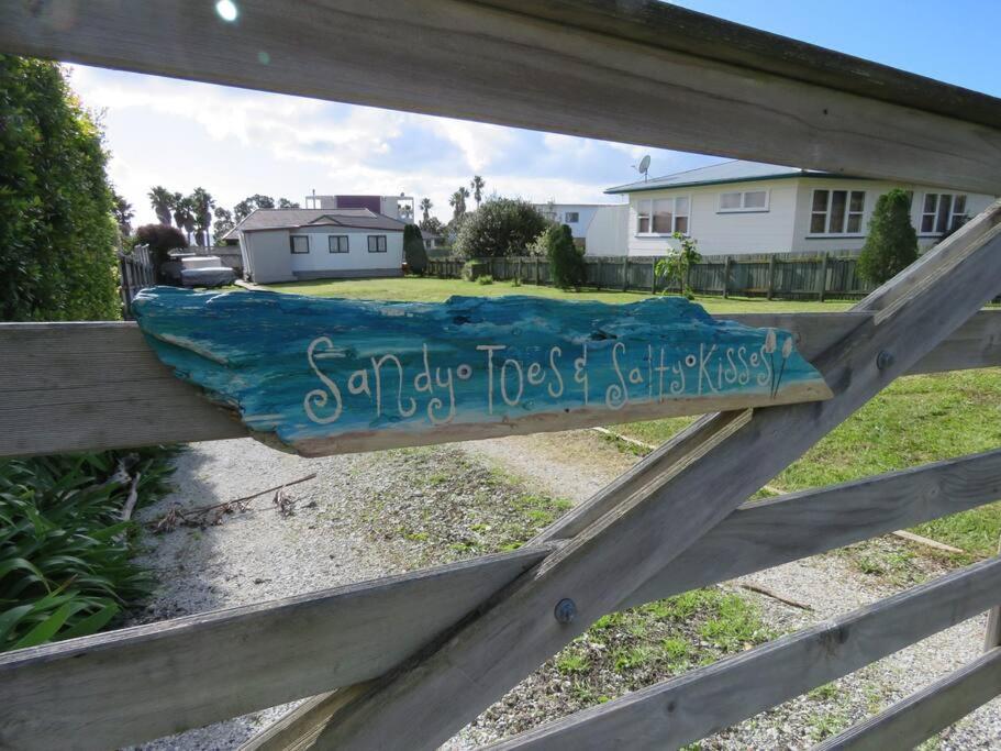 Sandy Toes at Coopers Beach, Coopers Beach
