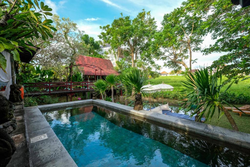 Calypso 3BR, Walk distance to Batu Bolong Beach, Canggu