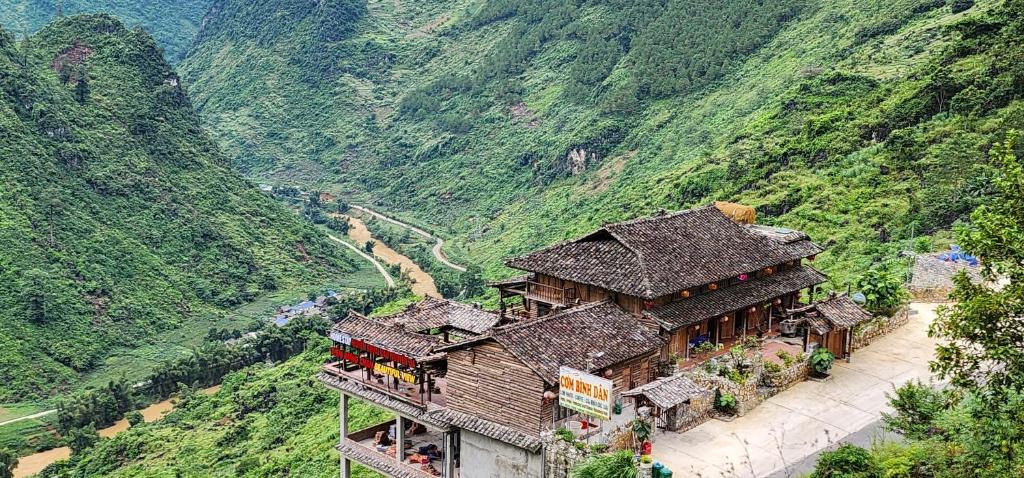 Homestay Huyền Thoại Cao Nguyên Đá