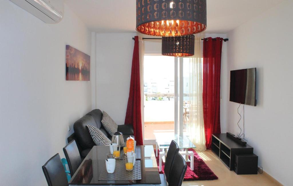 Cozy Apartment In Torre Pacheco With Wifi - 3