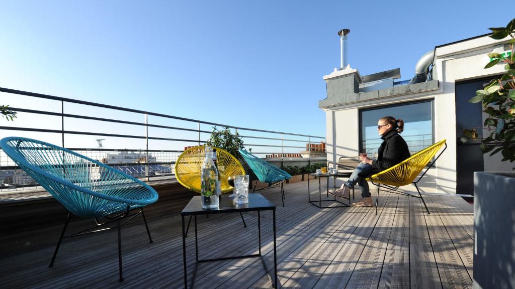 The People Paris Bellville