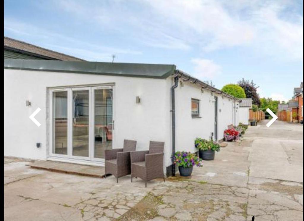 The Cow Shed, Longton