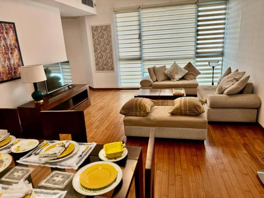 Monarch Seaview, Colombo