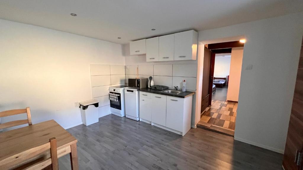 Apartmánový dom Most pri Bratislave, Senec