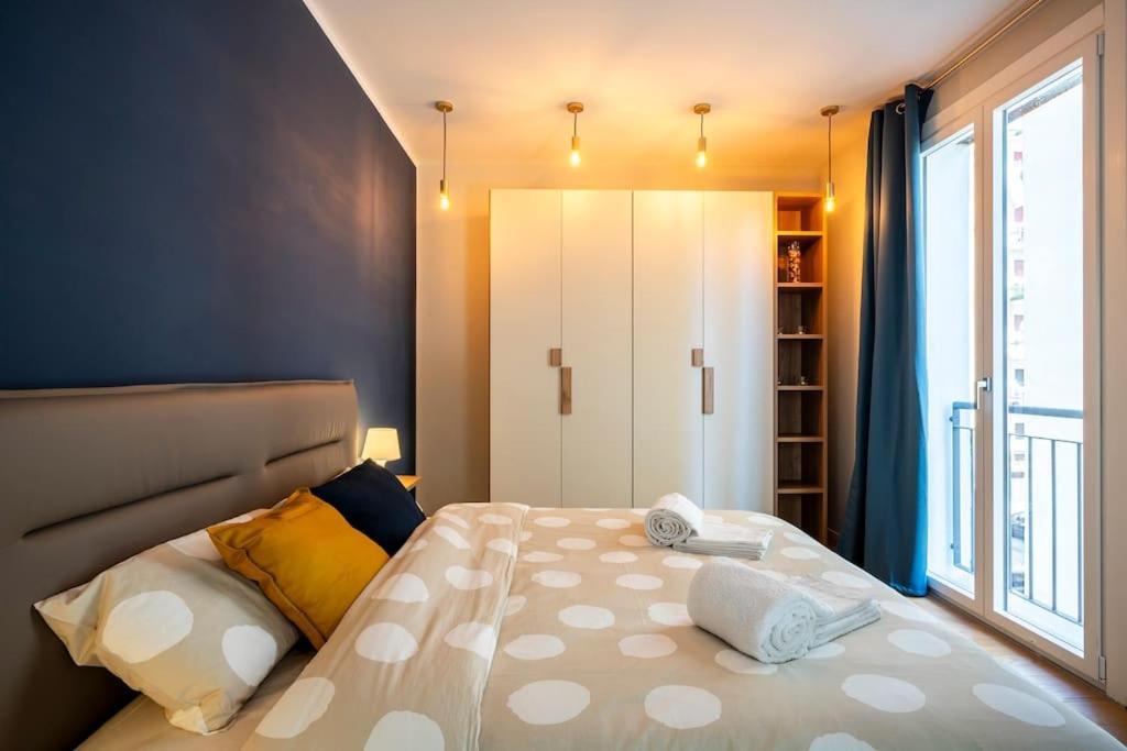 Anna Home - 5 Minuti Centro Storico - Moderno Appartamento - 5