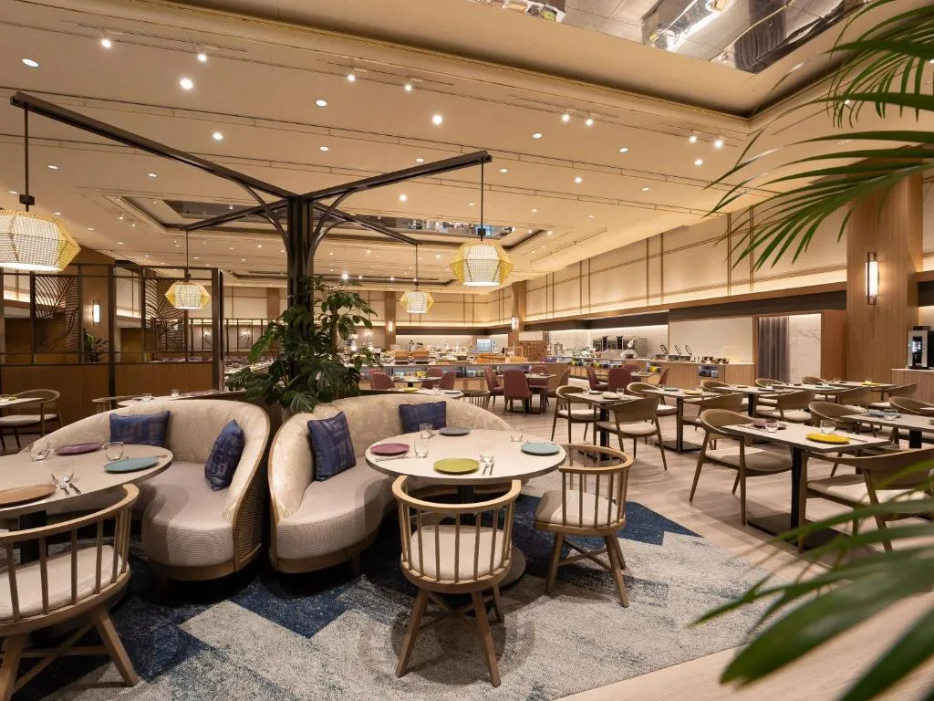 Grand Mercure Awaji Island Resort & Spa, hotel in Minamiawaji