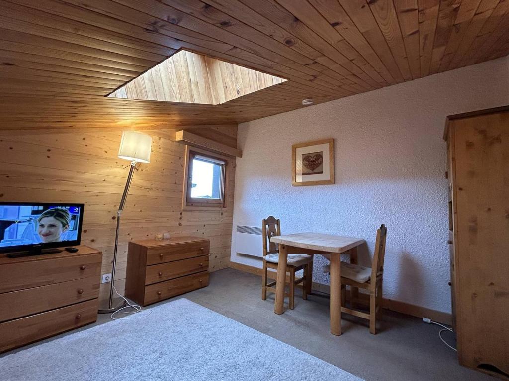 Studio cosy à Méribel Mottaret, aux pieds des pistes, parfait pour 2, non-fumeur, animaux interdits - 5