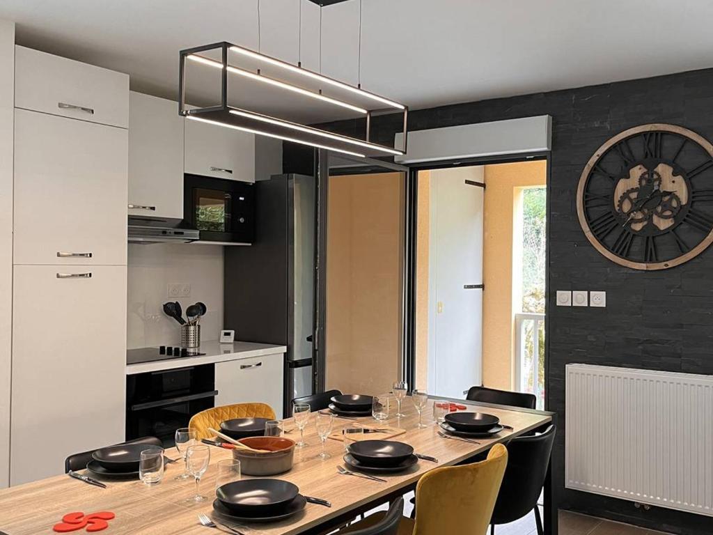 Lodge duplex pour 8 pers, 3 parkings, proche centre - FR-1-234-323 - 2