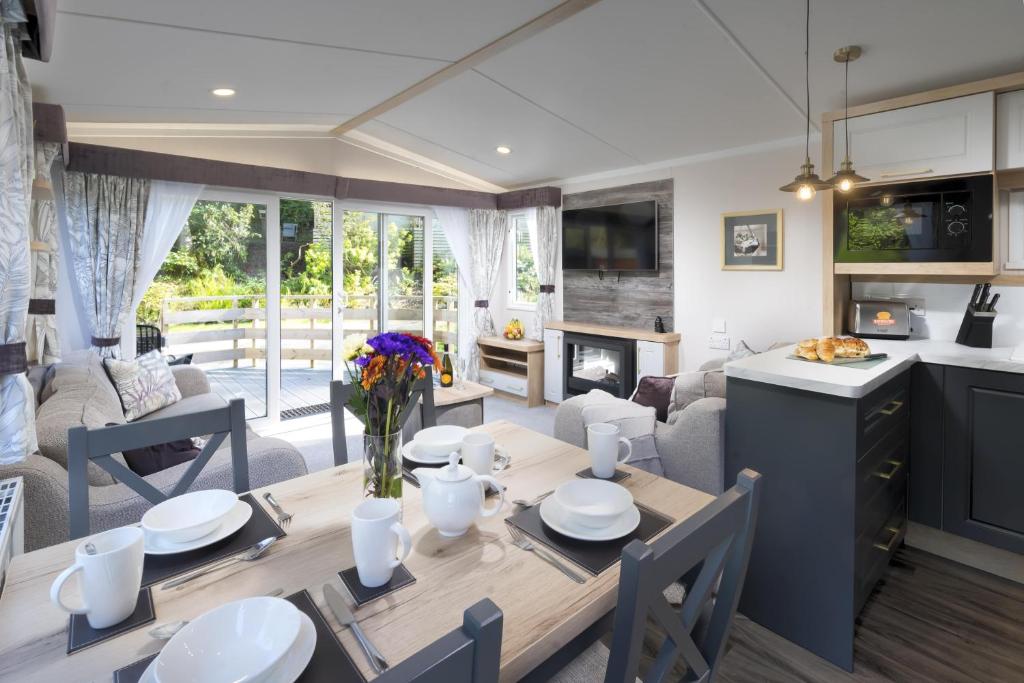 Newby Bridge Country Caravan Park photo 4