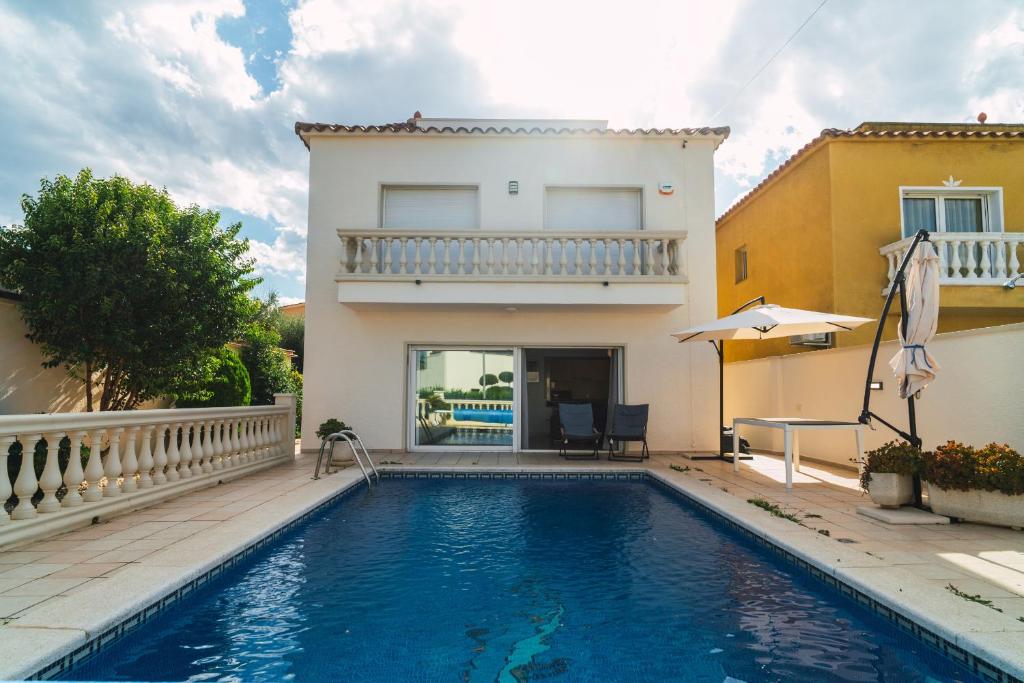 WELCS CASA 185 EMP con piscina privada - 2
