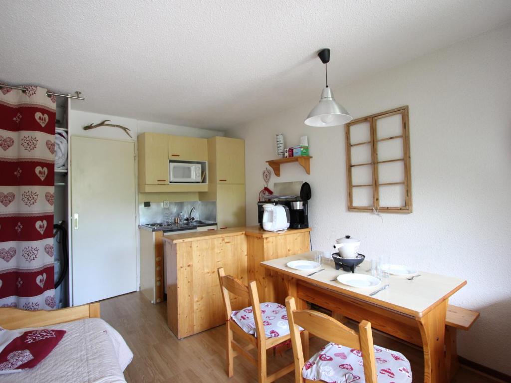 Studio cosy avec balcon et animaux admis à Chamrousse - FR-1-340-280 - 1
