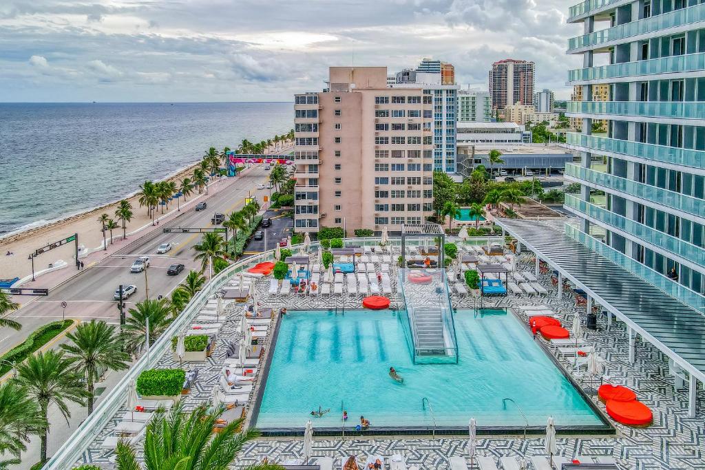The Residency at Fort Lauderdale, Fort Lauderdale