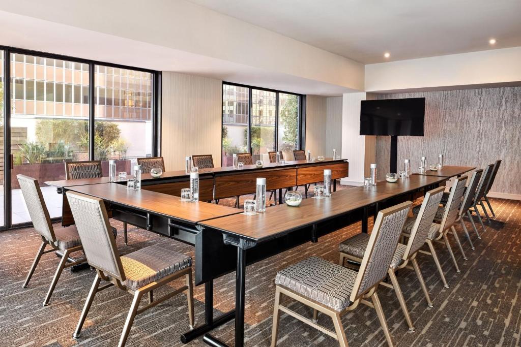 Tárgyalóterem/bálterem