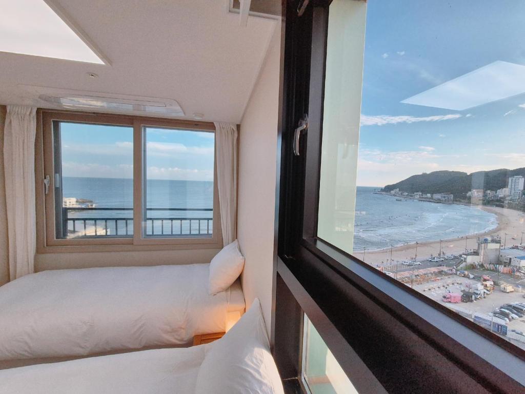 더 퍼스트 오션 송정 바다 전망