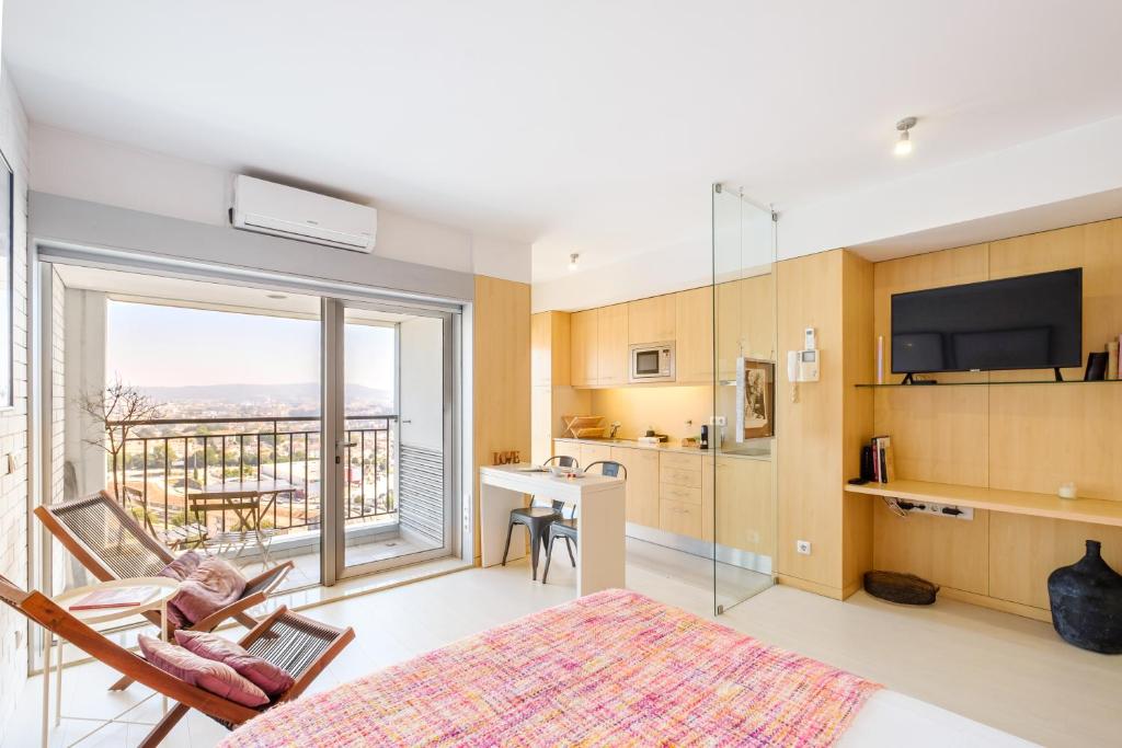 CM Antas Studios, Porto