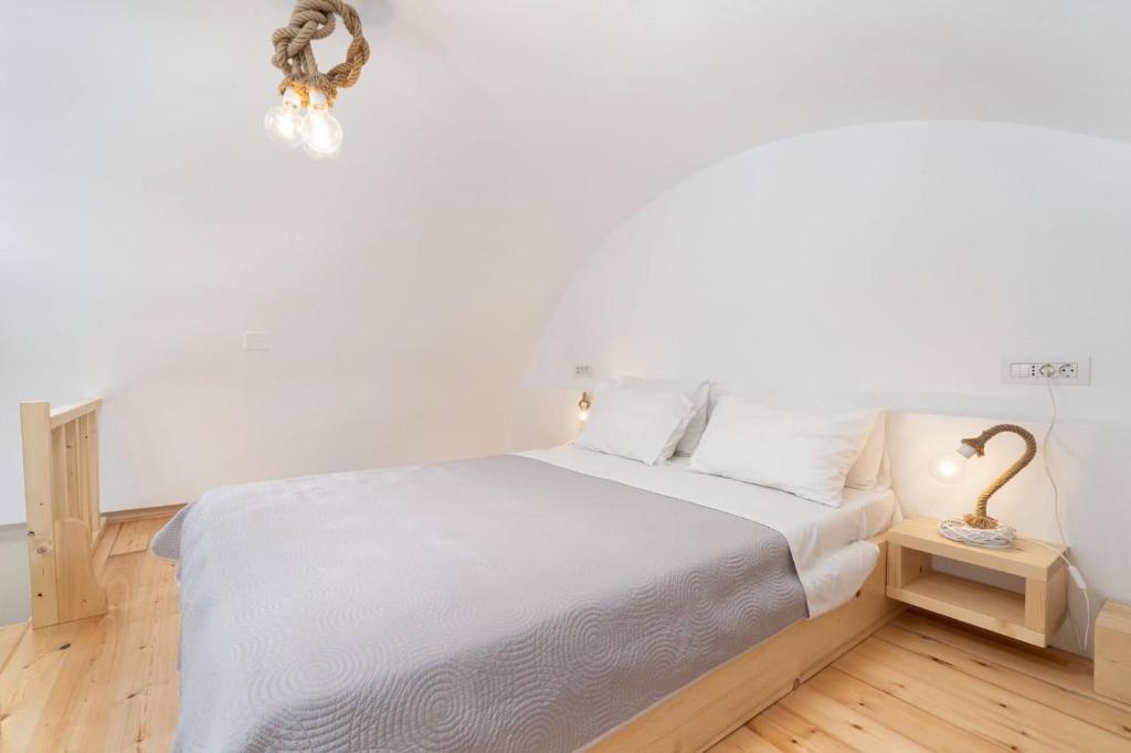 santairini, Vourvoulos