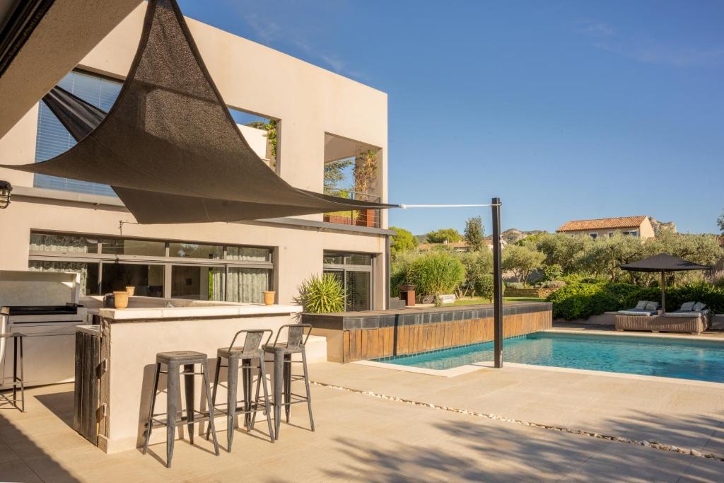 LA VILLA - 5
