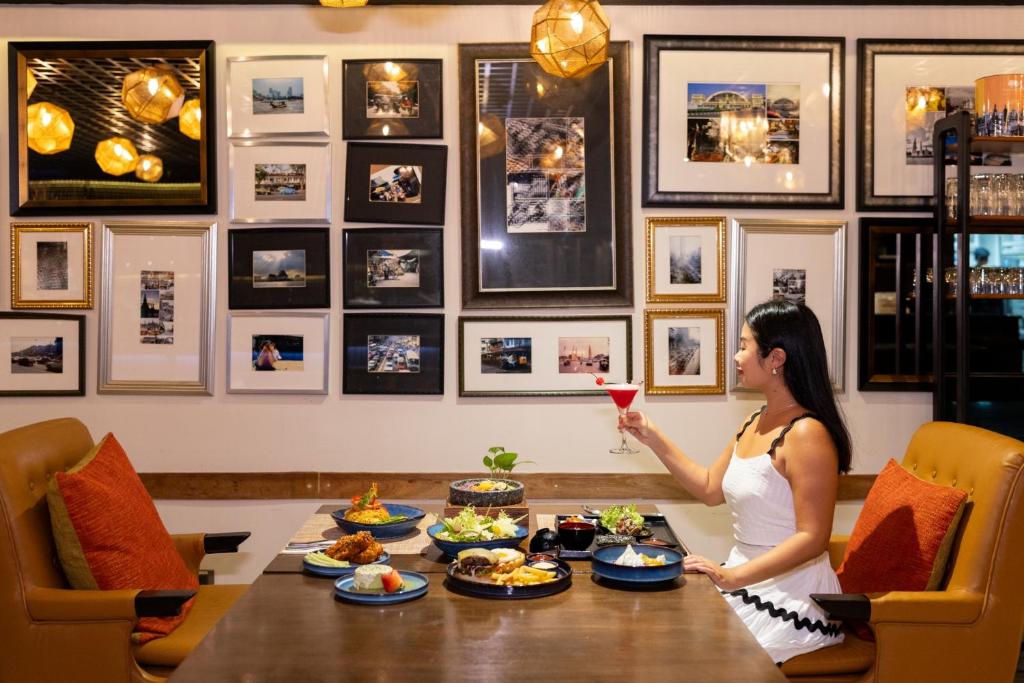 อาหารและเครื่องดื่ม