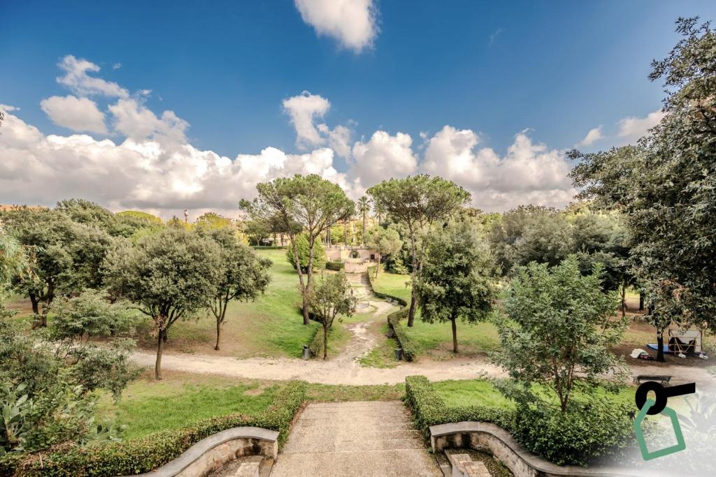 HOTIDAY Roma Cornelia - 5