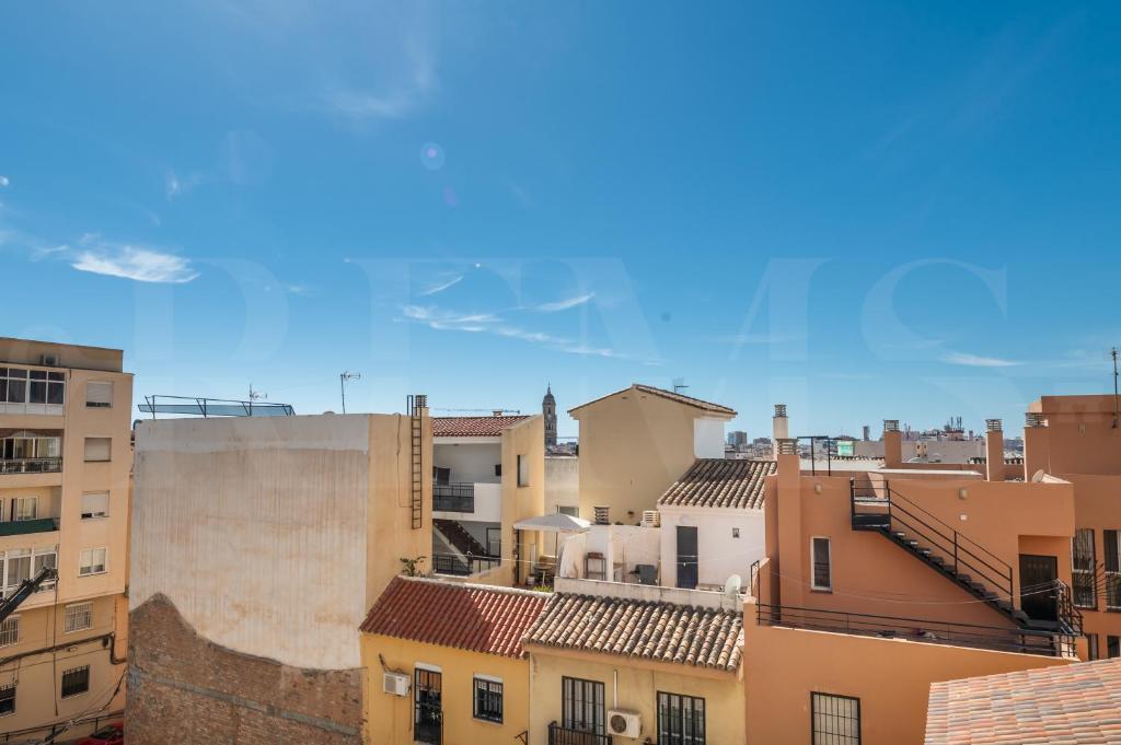 Sunny apartment with terrace by REMS - 2