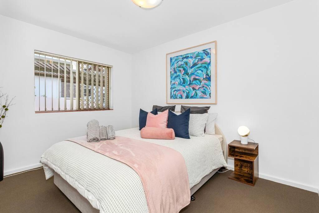 3 Cute Cunningham close to Subiaco - sleeps 2, Perth