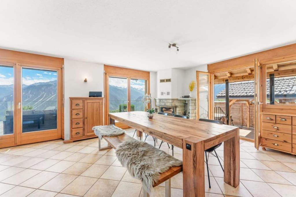 4BDR Alpine Chalet with Game room and Sunny terrace - 3