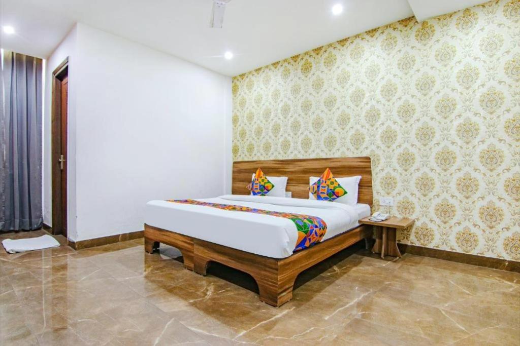 Divine Residency by JMD Group Near Yashobhoomi & Delhi IGI Airport, Nové Dilí